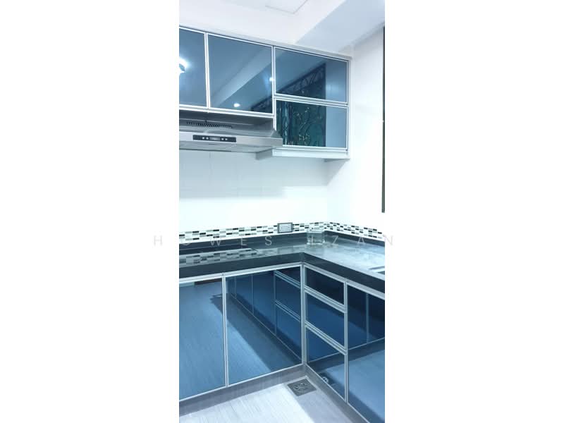 Kondominium untuk Dijual di Petrie Condominium - Howes Izan - Kitchen - PropertyGuru.com.my