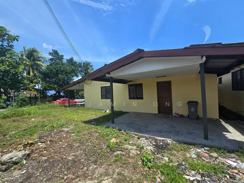 Rumah Teres untuk Dijual di Tampoi (Johor) - Benjamin Ong - Exterior - PropertyGuru.com.my