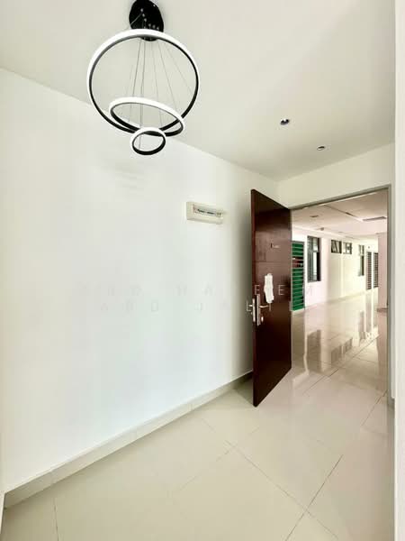 Servis Apartment untuk Dijual di Palazio - Abd Hakeem Abd Jalil - Entrance - PropertyGuru.com.my