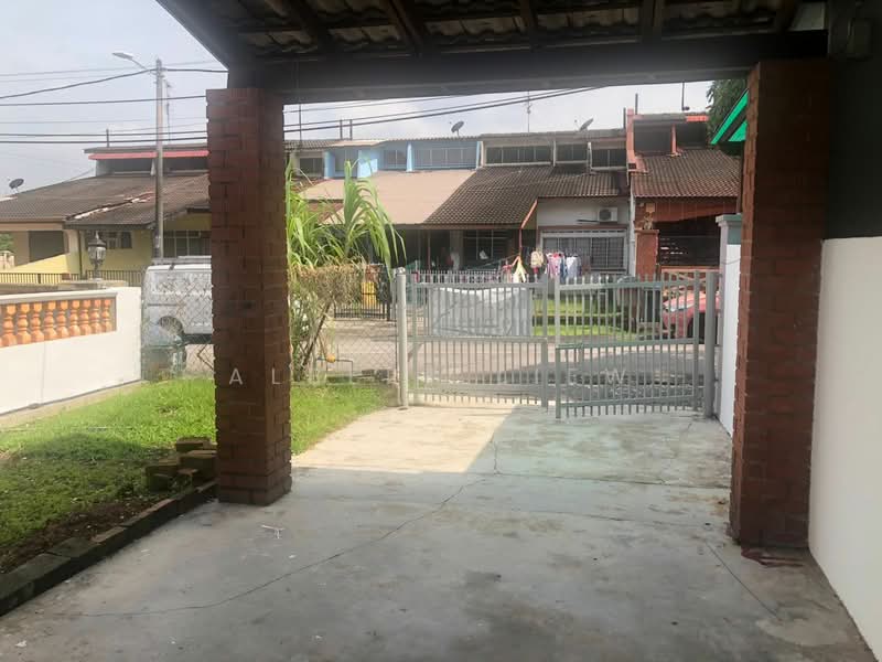 1-storey Terraced House for Sale in Perling (Johor) - Albert Liew - Exterior - PropertyGuru.com.my
