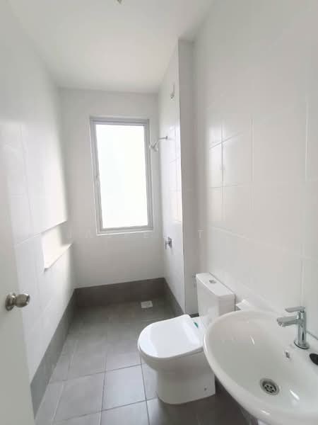 Semi-Detached House for Rent in Semenyih (Selangor) - Jasper Tan - Bathroom - PropertyGuru.com.my