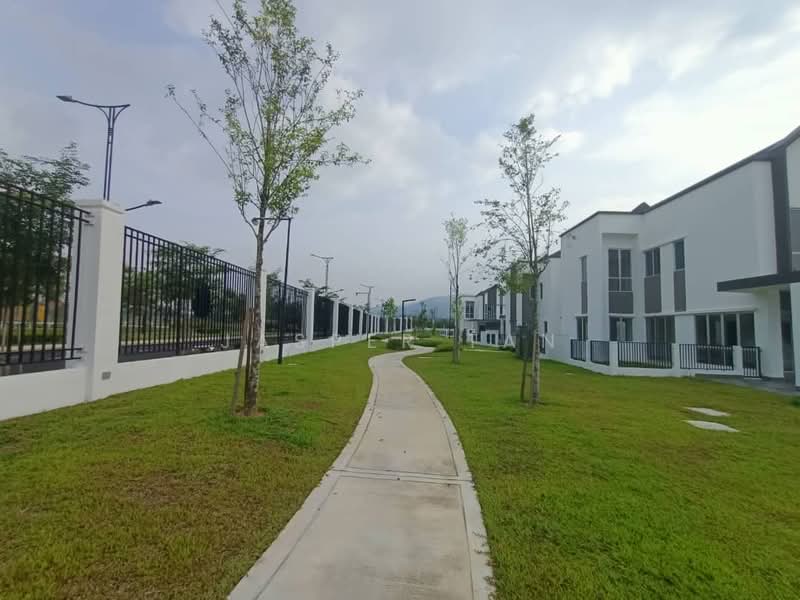 Semi-Detached House for Rent in Semenyih (Selangor) - Jasper Tan - Exterior - PropertyGuru.com.my