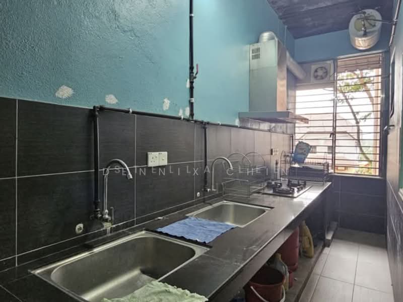 Condominium for Rent at Flora Green - Dennix Chin - Kitchen - PropertyGuru.com.my