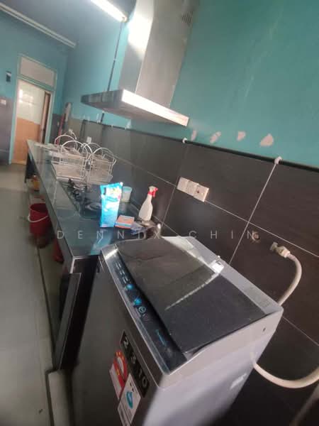 Condominium for Rent at Flora Green - Dennix Chin - Kitchen - PropertyGuru.com.my