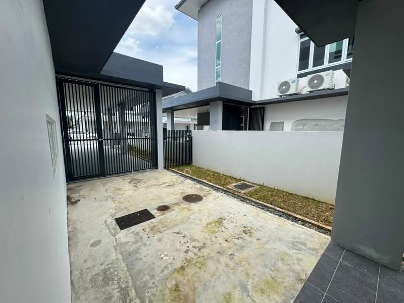 Rumah Banglo untuk Disewa di Kuching (Sarawak) - Jeno Tan - Exterior - PropertyGuru.com.my