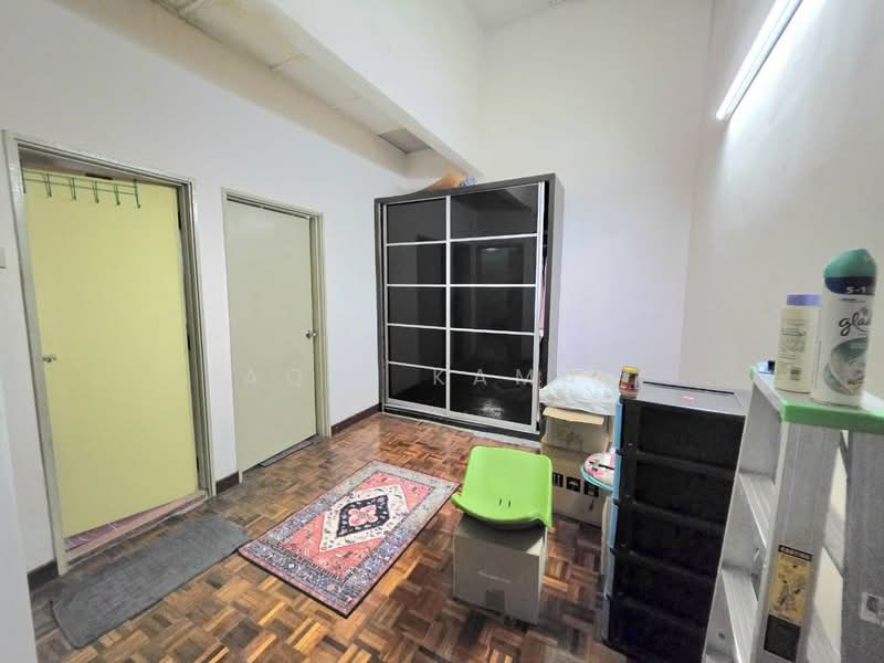 2-storey Terraced House for Sale in Seksyen 27 (Shah Alam) - Aqil Kamal - PropertyGuru.com.my
