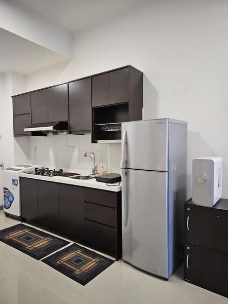Servis Apartment untuk Disewa di South View - Yvonne Tan - Kitchen - PropertyGuru.com.my