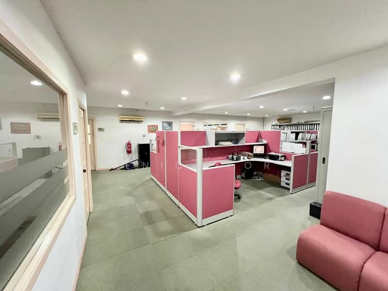 Factory for Sale in Taman Desa Cemerlang (Ulu Tiram) - Venica For - PropertyGuru.com.my