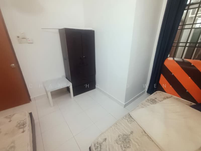 Rumah Teres 1 Tingkat untuk Disewa di Taman Desaru Utama (Pengerang) - Chang Hoong Wen - Bedroom - PropertyGuru.com.my