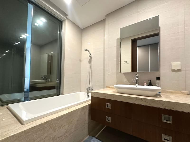 Servis Apartment untuk Dijual di Puteri Cove Residences - Rachael Lew - Bathroom - PropertyGuru.com.my