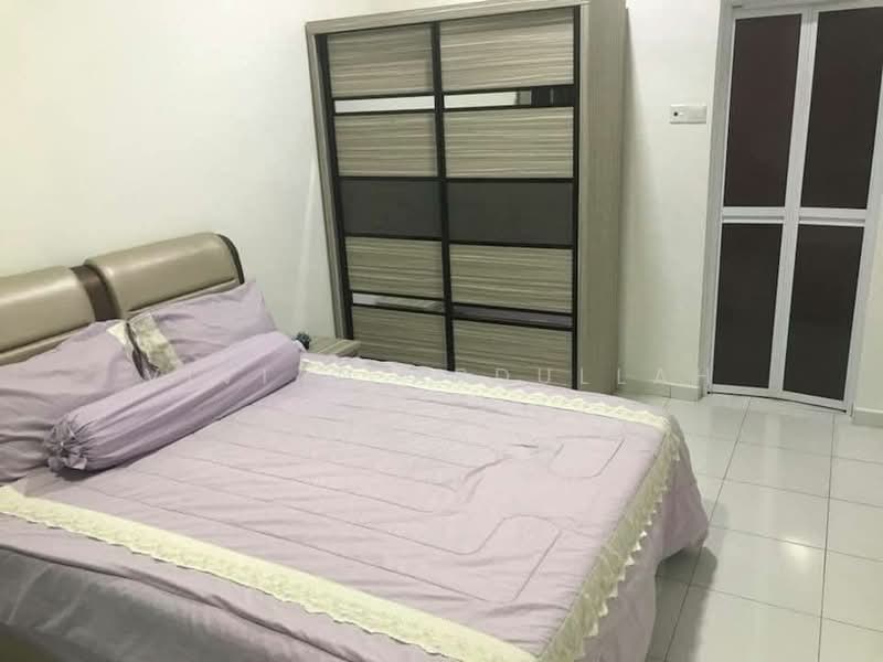 Service Residence for Rent at THE SENAI GARDEN (PANGSAPURI IMPIAN SENAI) - Vivian Abdullah - Bedroom - PropertyGuru.com.my