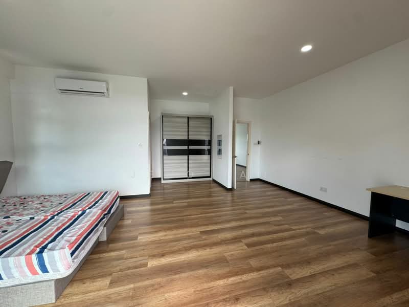 Semi-Detached House for Rent in Kuching (Sarawak) - Jeno Tan - Bedroom - PropertyGuru.com.my