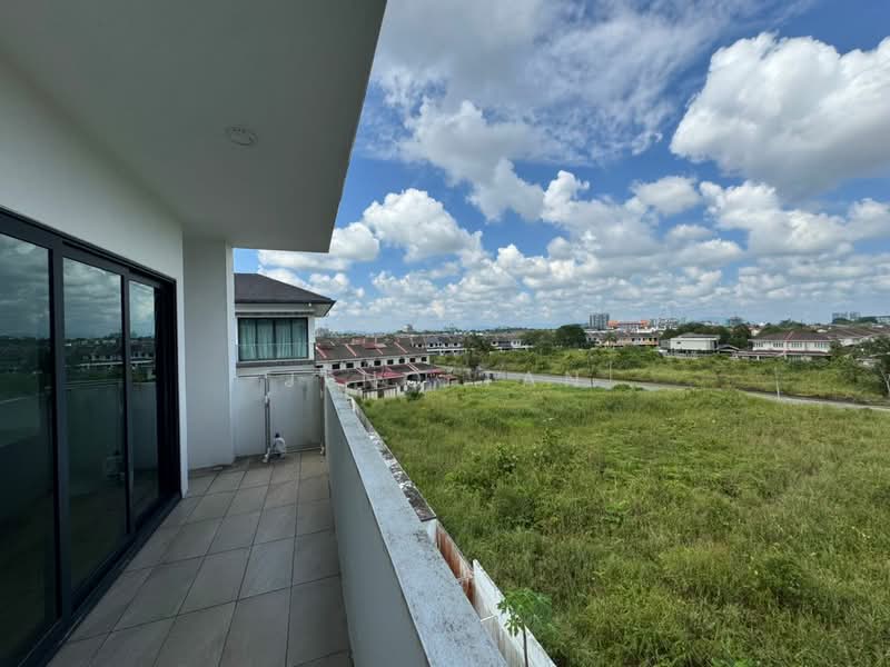 Semi-Detached House for Rent in Kuching (Sarawak) - Jeno Tan - Balcony - PropertyGuru.com.my