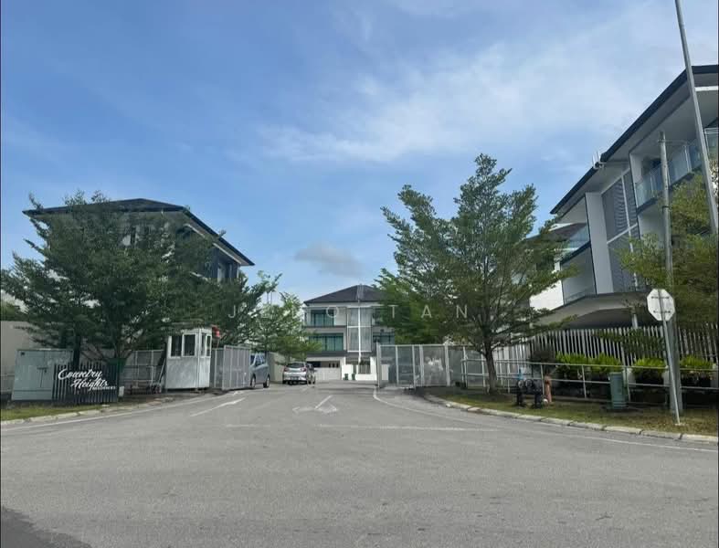 Semi-Detached House for Rent in Kuching (Sarawak) - Jeno Tan - Exterior - PropertyGuru.com.my