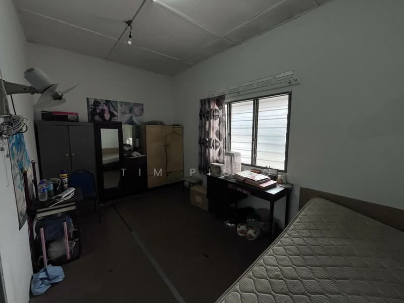 2-storey Terraced House for Sale in Taman Desa Duyong (Duyong) - Tim Piong - Bedroom - PropertyGuru.com.my