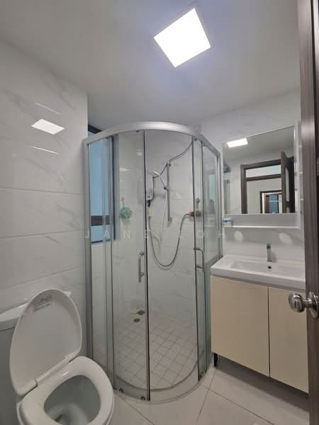 Condominium for Rent at Ataraxia Park @ Forest City - Jane Loh - Master Bathroom - PropertyGuru.com.my