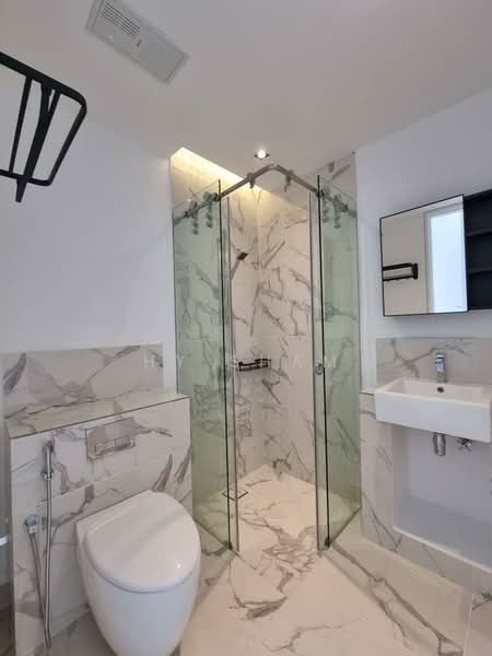 Service Residence for Rent at Lumi Tropicana - HY Sham - Bathroom - PropertyGuru.com.my