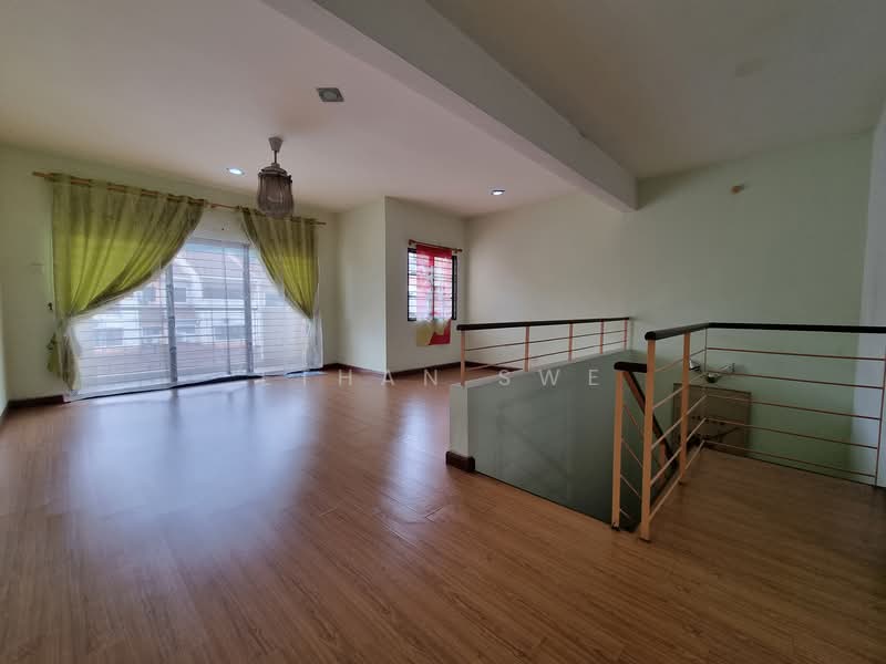 3-storey Terraced House for Sale in Taman Segambut (Jalan Kuching) - Ethan Swe - Living Room - PropertyGuru.com.my