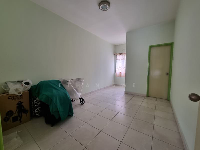 3-storey Terraced House for Sale in Taman Segambut (Jalan Kuching) - Ethan Swe - Interior - PropertyGuru.com.my