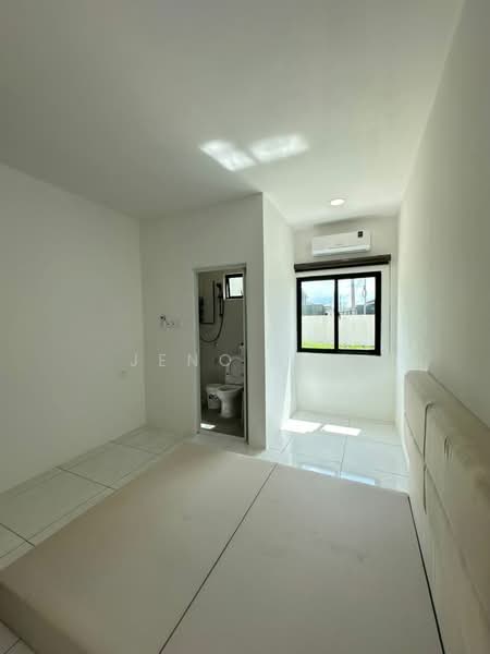 Rumah Bandar untuk Disewa di Kuching (Sarawak) - Jeno Tan - Bedroom - PropertyGuru.com.my