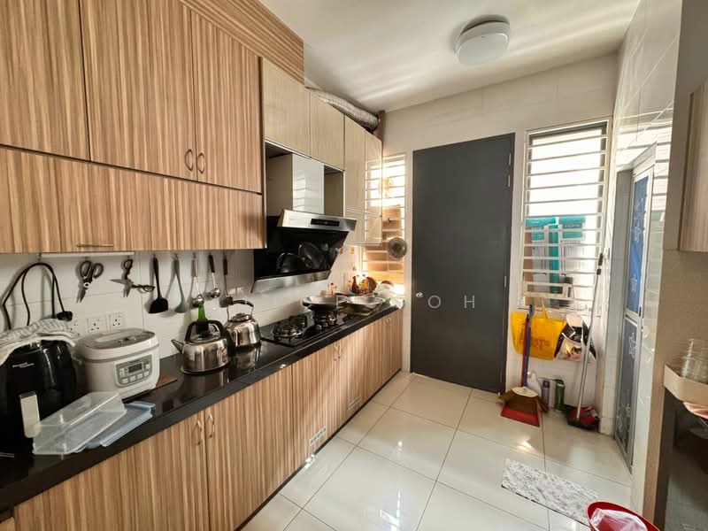 3-storey Terraced House for Sale in Puchong (Selangor) - Alice Goh - Kitchen - PropertyGuru.com.my
