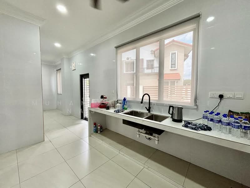 2-storey Terraced House for Sale in Alam Impian (Shah Alam) - Muhammad Zhariff Nasharudin - Kitchen - PropertyGuru.com.my