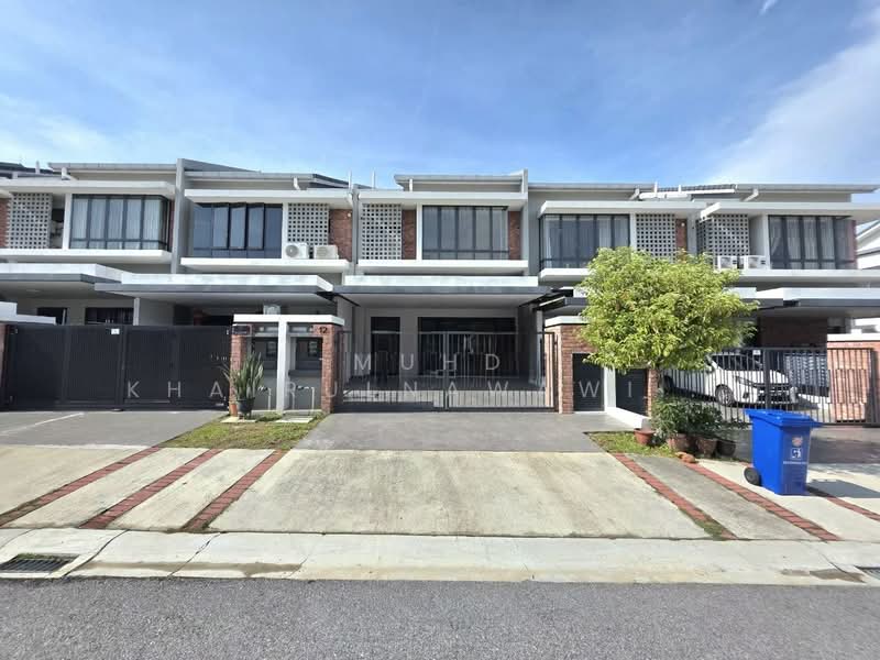 2-storey Terraced House for Sale in Elmina (Shah Alam) - Muhd Khairulnawawi Kamaruddin - Exterior - PropertyGuru.com.my