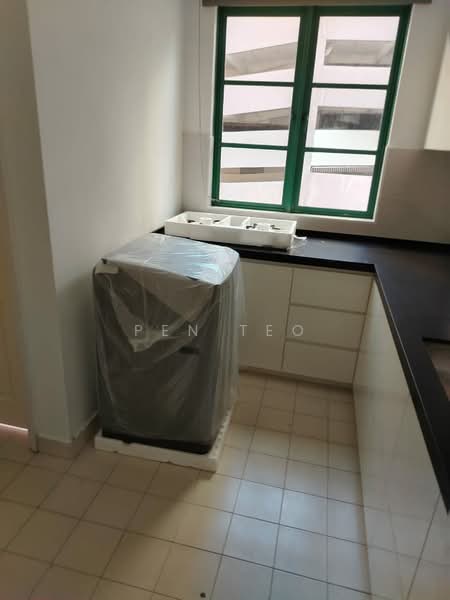Rumah Bandar untuk Disewa di Fettes Park (Tanjung Tokong) - Pen Teo - Kitchen - PropertyGuru.com.my