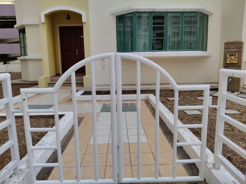 Townhouse for Rent in Fettes Park (Tanjung Tokong) - Pen Teo - Front View - PropertyGuru.com.my