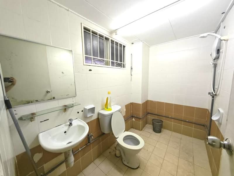 Pangsapuri untuk Disewa di Plaza Metro Prima - David Lao - Bathroom - PropertyGuru.com.my