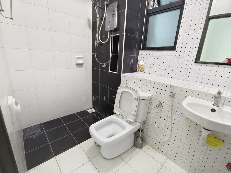 Service Residence for Rent at The Sky Executive Suites - Annie Lee - Bathroom - PropertyGuru.com.my