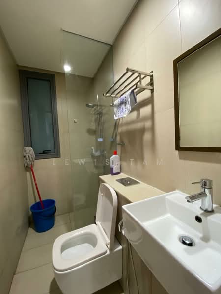 Kondominium untuk Disewa di The Fennel - Lewis Tam - Bathroom - PropertyGuru.com.my