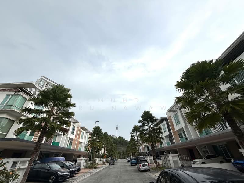 3-storey Terraced House for Sale in Cyberjaya (Selangor) - Muhd Khairulnawawi Kamaruddin - Exterior - PropertyGuru.com.my