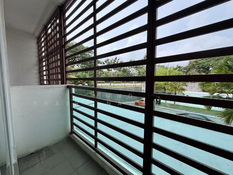 3-storey Terraced House for Sale in Cyberjaya (Selangor) - Muhd Khairulnawawi Kamaruddin - Balcony - PropertyGuru.com.my