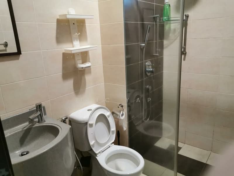 Condominium for Rent at Shaftsbury Residence - Eric Yap - Bathroom - PropertyGuru.com.my