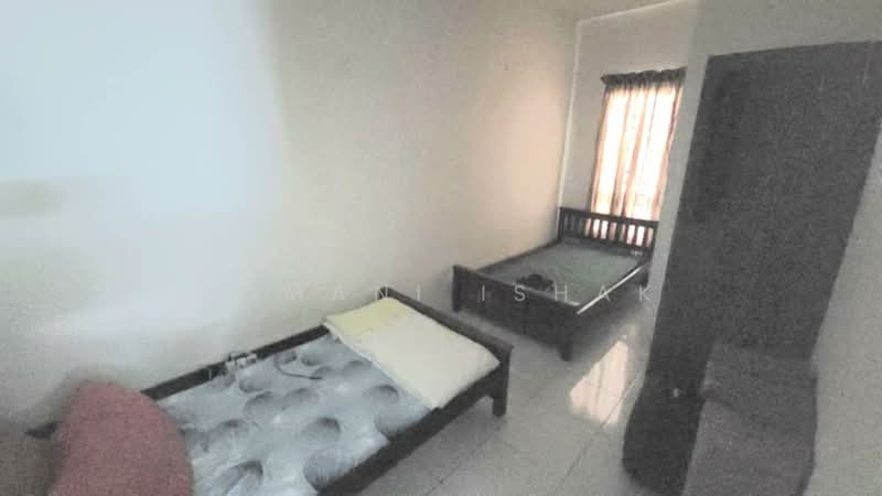 Rumah Teres 2 Tingkat untuk Dijual di Sepang (Selangor) - Zamani Ishak - Bedroom - PropertyGuru.com.my