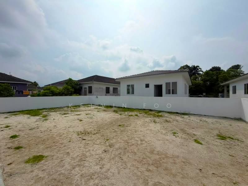Bungalow for Sale in Mambang Diawan (Kampar) - Kelvin Foo - Exterior - PropertyGuru.com.my