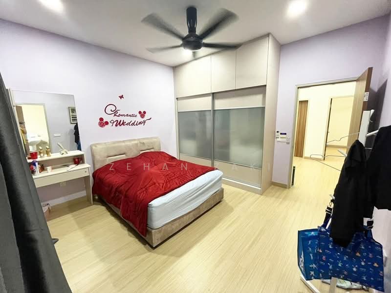 Rumah Teres untuk Dijual di Sepang (Selangor) - Zehan Zaki - Bedroom - PropertyGuru.com.my