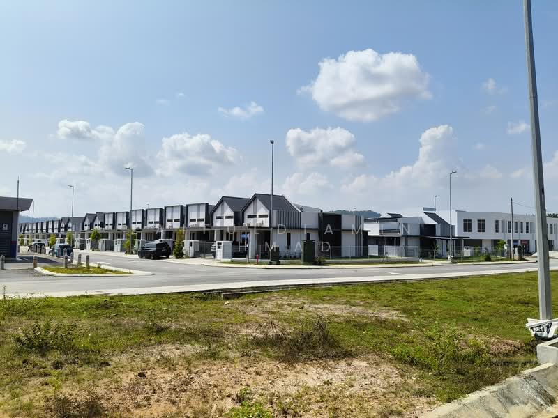 Rumah Teres 1 Tingkat untuk Dijual di Dengkil (Selangor) - zaifuldiamin ahmad - Exterior - PropertyGuru.com.my