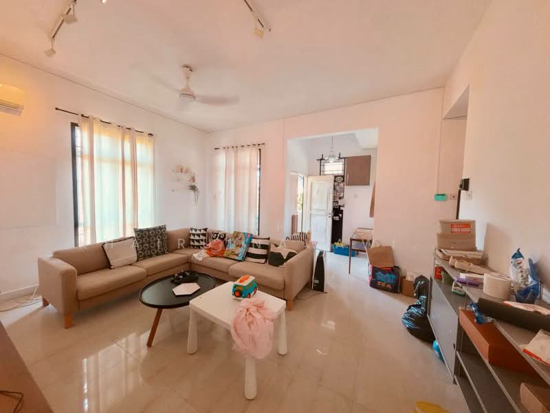 Semi-Detached House for Sale in Presint 15 (Putrajaya) - Muhd Khairulnawawi Kamaruddin - Living Room - PropertyGuru.com.my