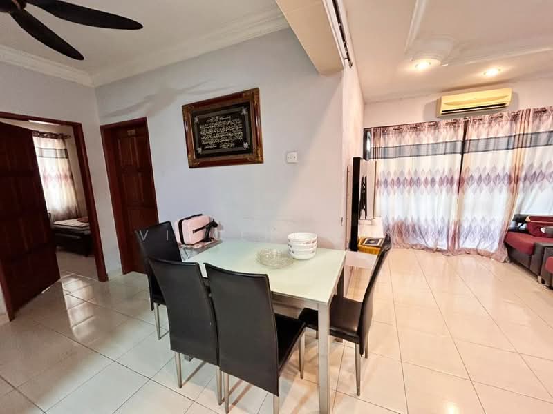 Kondominium untuk Disewa di Serina Bay - Vincent Tan - Dining Room - PropertyGuru.com.my