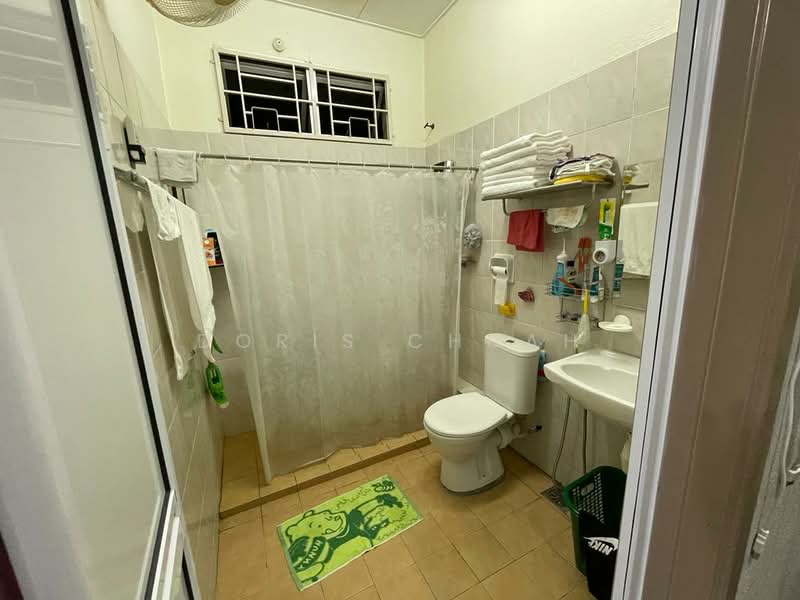 2-storey Terraced House for Sale in Bayan Lepas (Penang) - Mee Kim Chuah - Bathroom - PropertyGuru.com.my