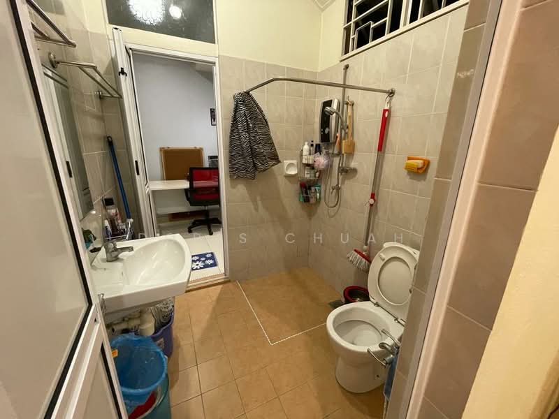 2-storey Terraced House for Sale in Bayan Lepas (Penang) - Mee Kim Chuah - Bathroom - PropertyGuru.com.my