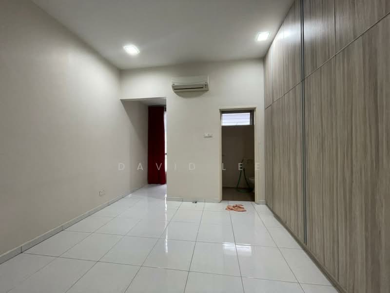 Semi-Detached House for Sale in Anggun 2 Residence (Rawang) - David Lee - Bedroom - PropertyGuru.com.my