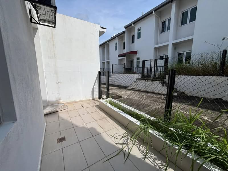 2-storey Terraced House for Rent in Dengkil (Selangor) - Mu'izz Halim - Exterior - PropertyGuru.com.my