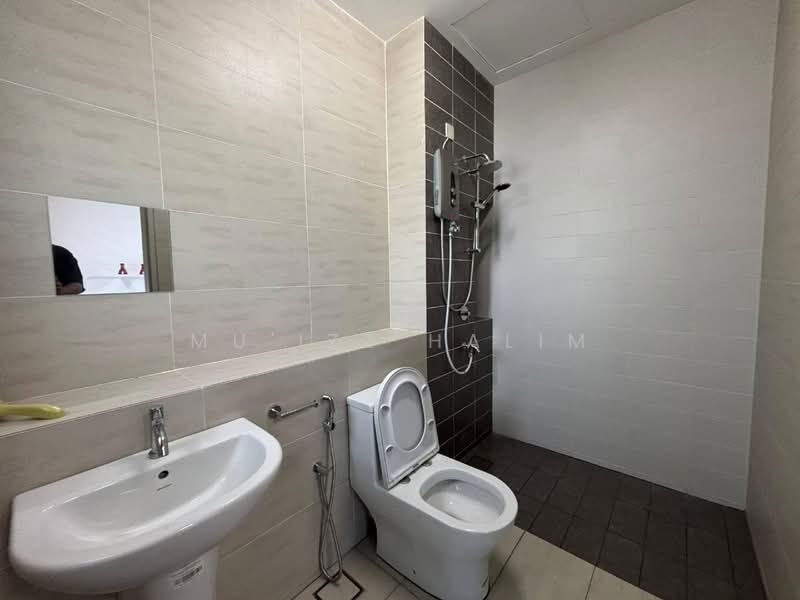 2-storey Terraced House for Rent in Dengkil (Selangor) - Mu'izz Halim - Bathroom - PropertyGuru.com.my