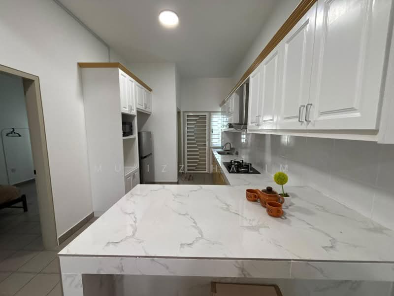 2-storey Terraced House for Rent in Dengkil (Selangor) - Mu'izz Halim - Kitchen - PropertyGuru.com.my