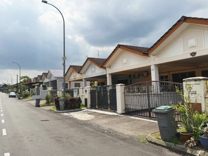 1-storey Terraced House for Sale in Taman JP Perdana (Johor Bahru) - Coco Feng Lily - Exterior - PropertyGuru.com.my