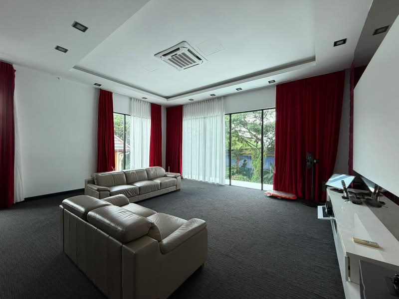 Bungalow for Rent in Shah Alam (Selangor) - Xavier Tan - Living Room - PropertyGuru.com.my