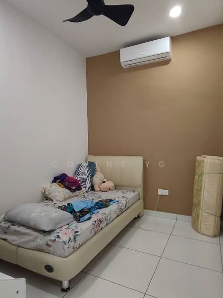 Rumah Teres 2 Tingkat untuk Dijual di Taman Bestari Indah (Ulu Tiram) - Corine YG - Bedroom - PropertyGuru.com.my